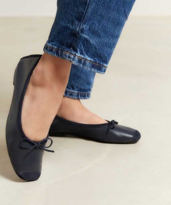Reqins Harmony Ballerina Black Leather